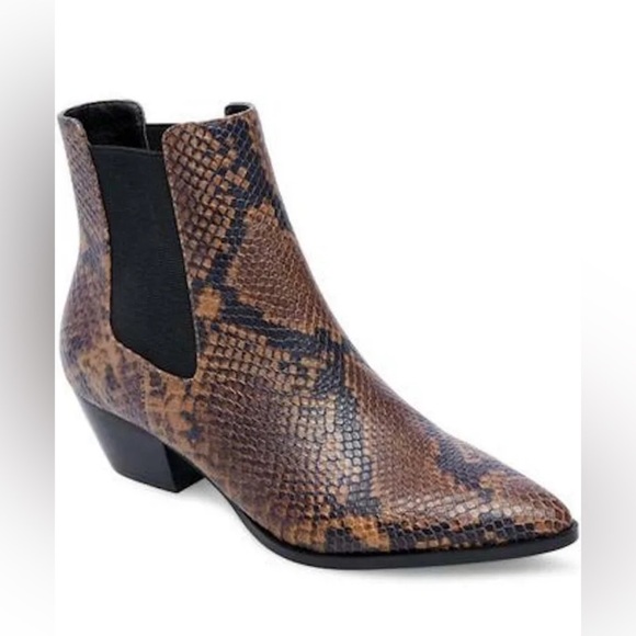 Steve Madden Shoes - NWOT Steve Madden Cheyenne Brown Snakeskin Ankle Booties